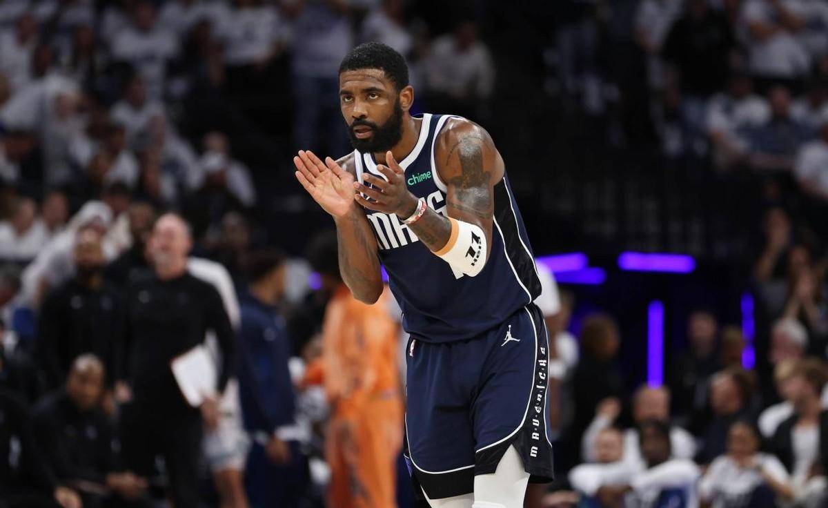 欧文,连续三场30+,球队未来可期! 欧文,连续三场30+,球队未来可期!