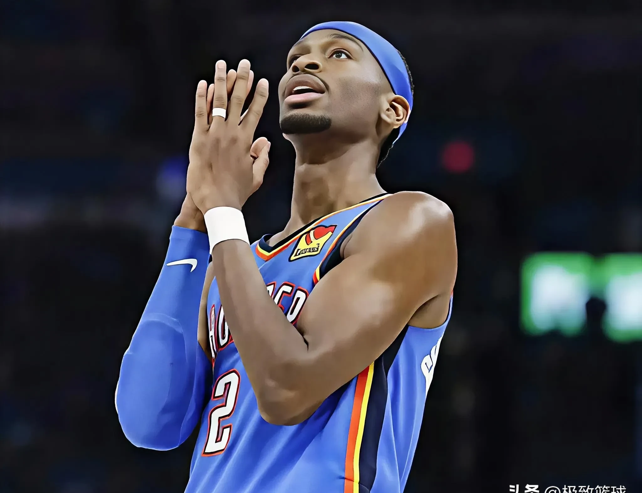 马龙赛后谦逊发言登热搜,迈阿密热火血战俄克拉荷马城雷霆引发热议 马龙赛后谦逊发言登热搜,迈阿密热火血战俄克拉荷马城雷霆引发热议